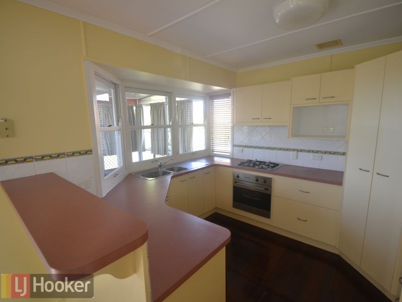 4 The Esplanade, Barney Point QLD 4680