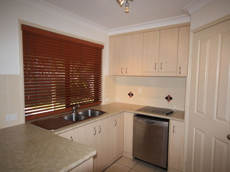 14 Glenlyon Street, Gladstone QLD 4680