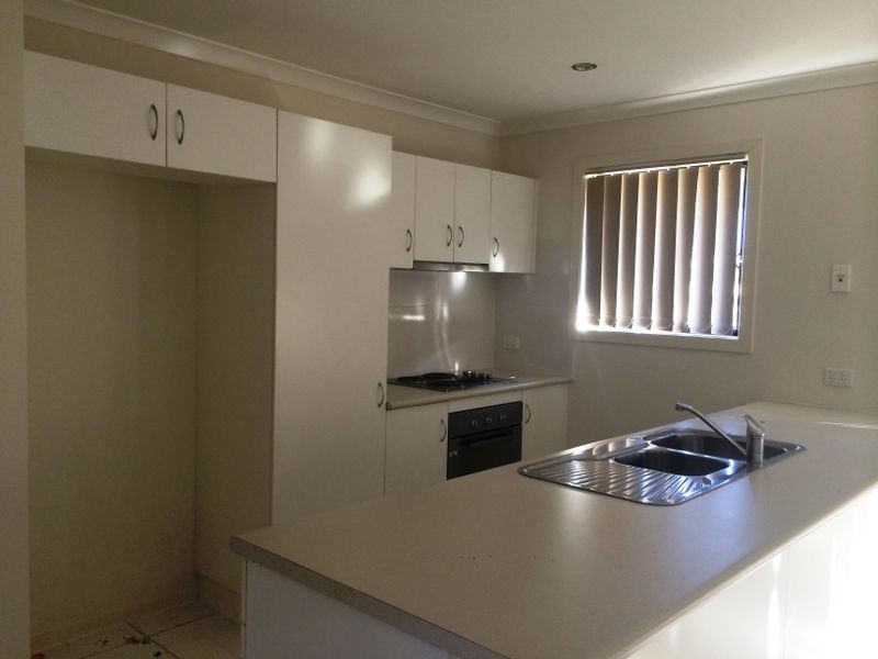 22 Stoneybrook Drive, Glen Eden QLD 4680