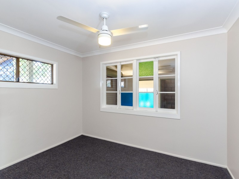 33 Emperor Street, Toolooa QLD 4680