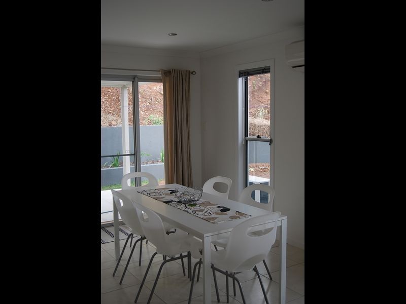 2/12 Lauren Court, South Gladstone QLD 4680