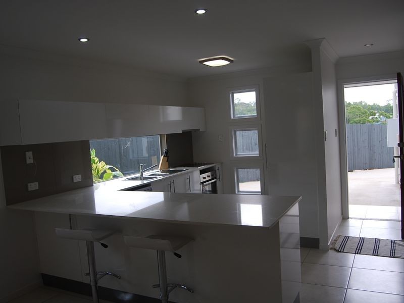 2/12 Lauren Court, South Gladstone QLD 4680