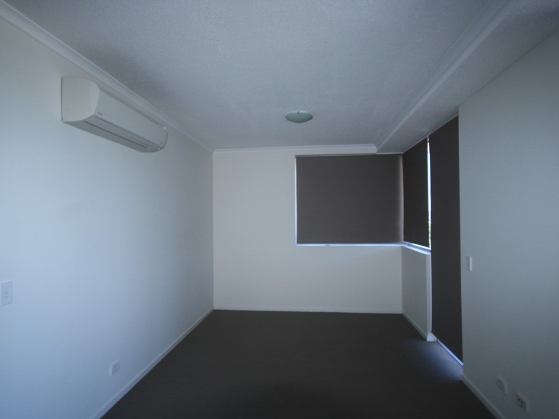 Unit 11/30 Goondoon Street, Gladstone QLD 4680