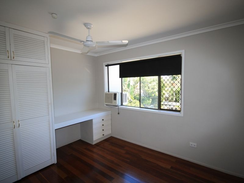 7 The Esplanade, Barney Point QLD 4680