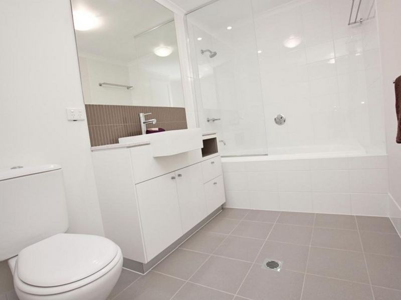 219/75 Central Lane, Gladstone QLD 4680