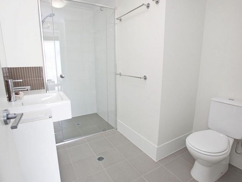 219/75 Central Lane, Gladstone QLD 4680