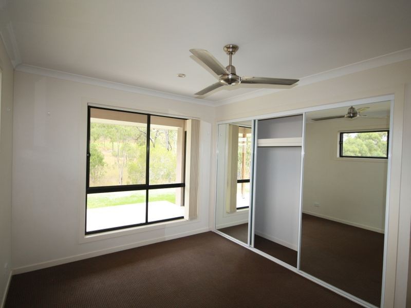 1 Lawson Court, Glen Eden QLD 4680