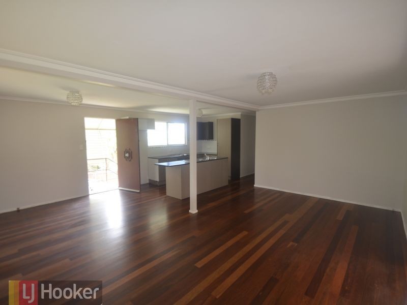 19 Grayson Street, West Gladstone QLD 4680