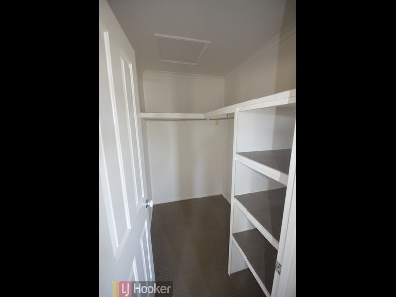 20 Llewellyn Close, Clinton QLD 4680