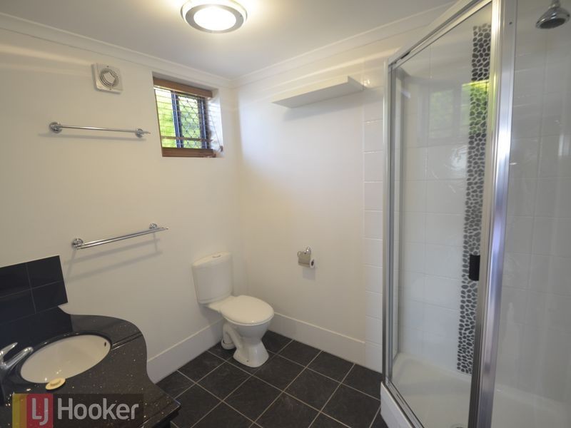 20 Llewellyn Close, Clinton QLD 4680