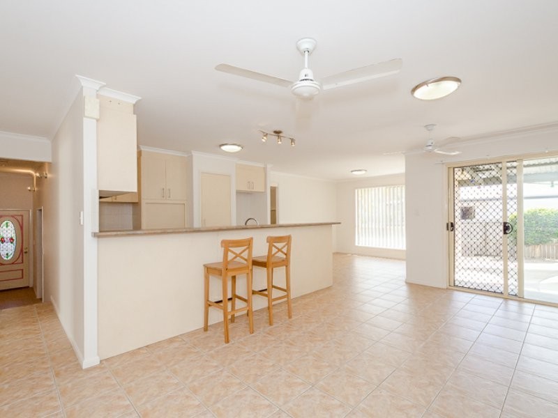 19 Sharyn Drive, New Auckland QLD 4680