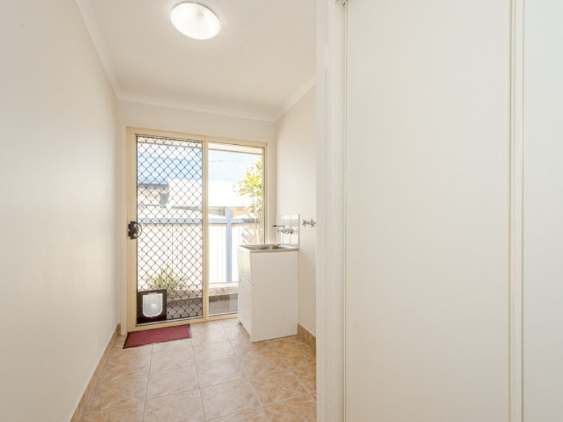 19 Sharyn Drive, New Auckland QLD 4680