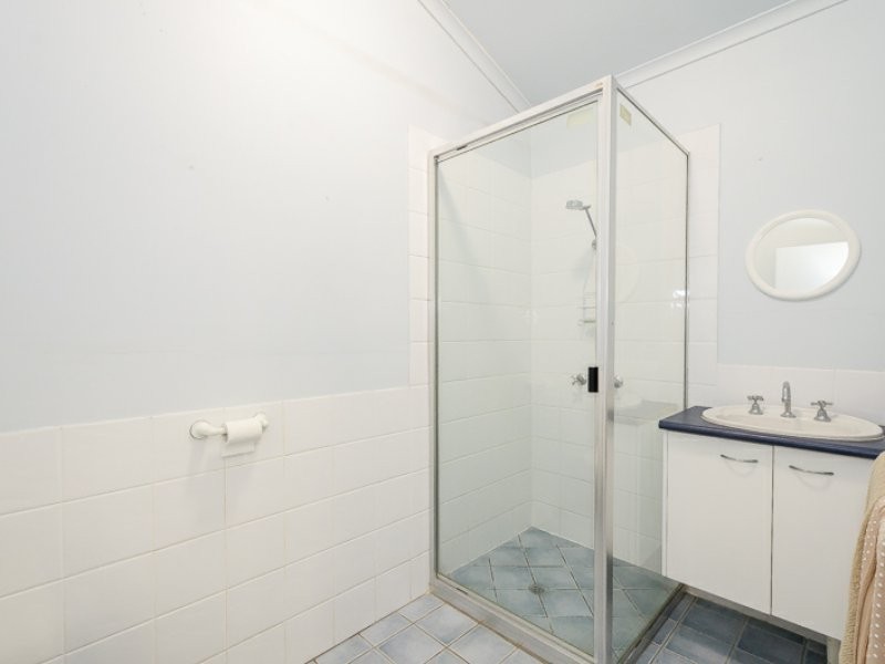 19 Sharyn Drive, New Auckland QLD 4680