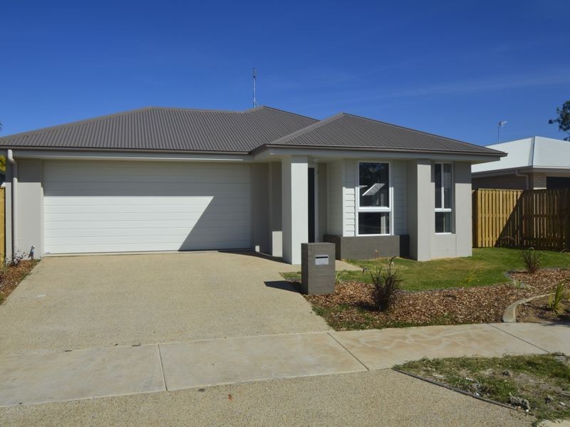 15 Sea Prince Circuit, Clinton QLD 4680