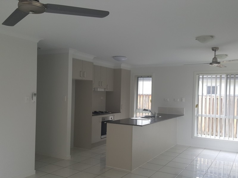 15 Sea Prince Circuit, Clinton QLD 4680