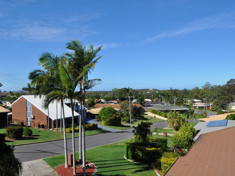 8 Mercedes Street, Clinton QLD 4680