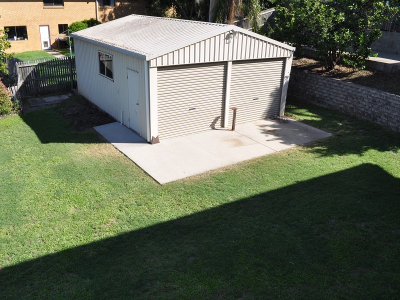8 Mercedes Street, Clinton QLD 4680