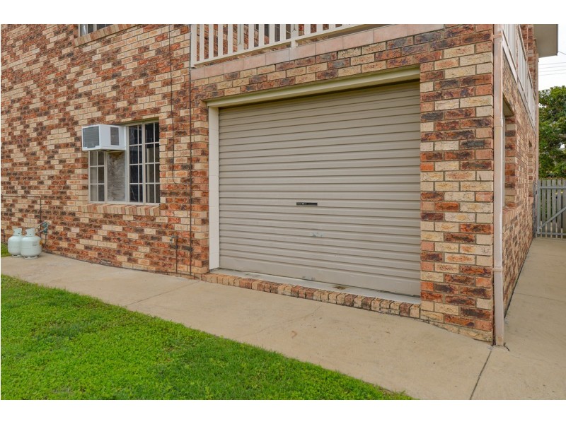 8 Mercedes Street, Clinton QLD 4680