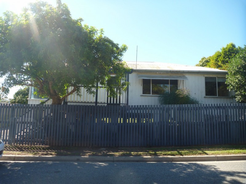 6 Central Lane, Gladstone QLD 4680