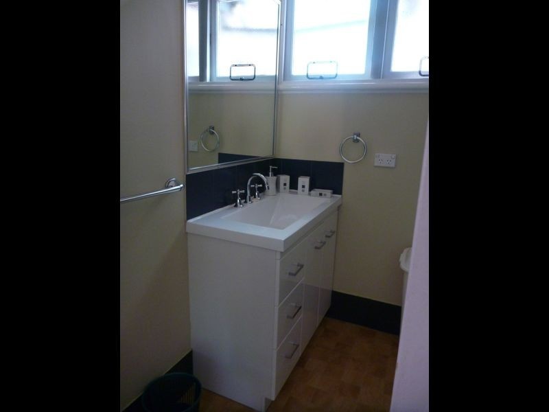 6 Central Lane, Gladstone QLD 4680