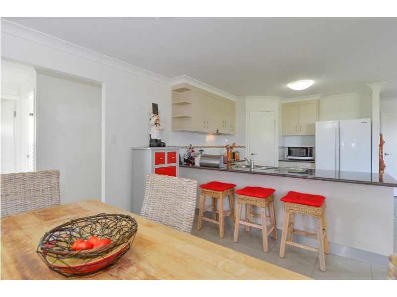 12 Sturt Court, Glen Eden QLD 4680