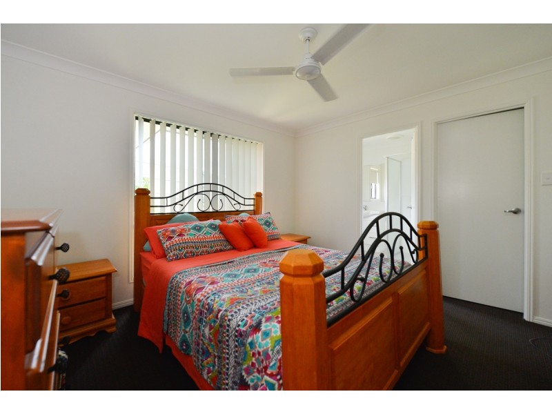 12 Sturt Court, Glen Eden QLD 4680