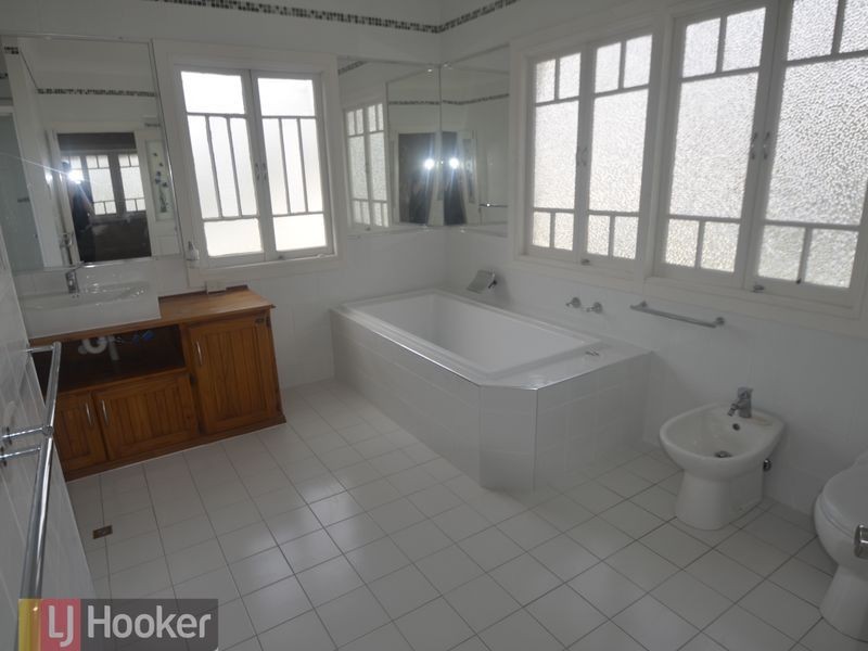 9A Pier Street, South Gladstone QLD 4680