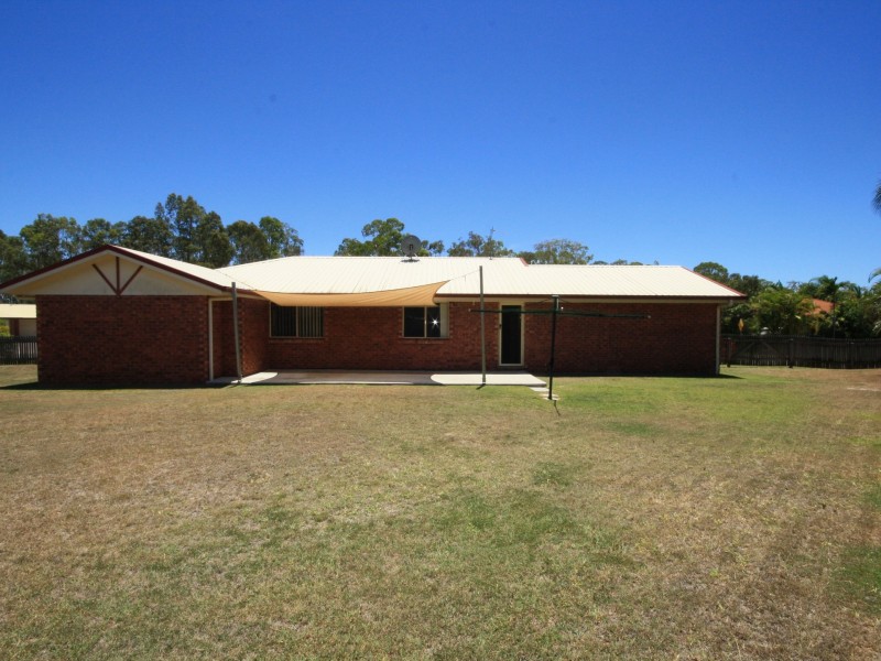 15 Hamilton Drive, Clinton QLD 4680