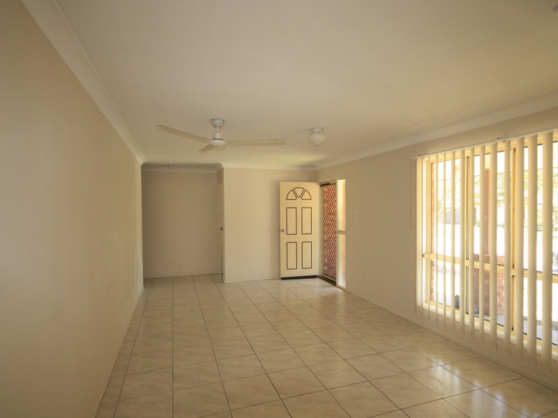 15 Hamilton Drive, Clinton QLD 4680