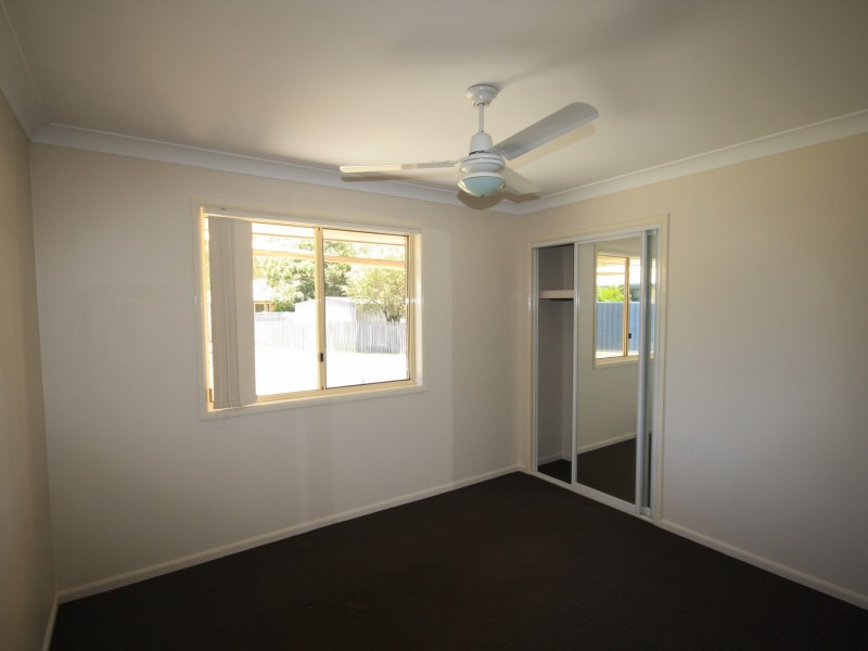 15 Hamilton Drive, Clinton QLD 4680