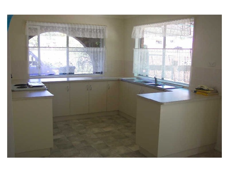 9 Intrepid Street, Clinton QLD 4680