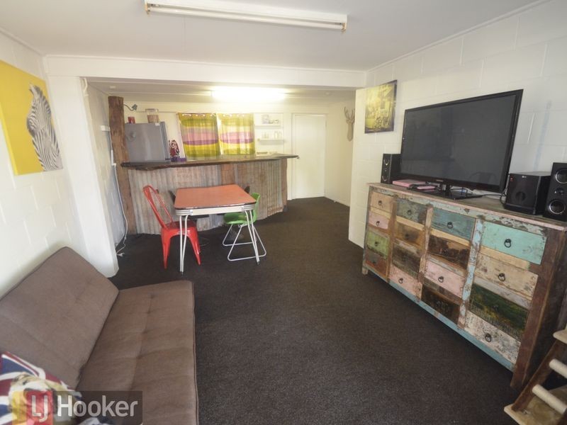 44 Aerodrome Road, Clinton QLD 4680