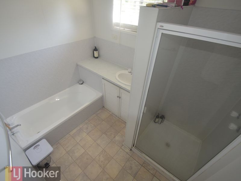 44 Aerodrome Road, Clinton QLD 4680