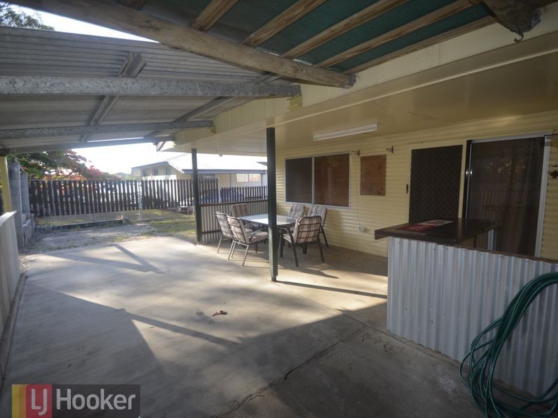 14 Squire Street, Toolooa QLD 4680