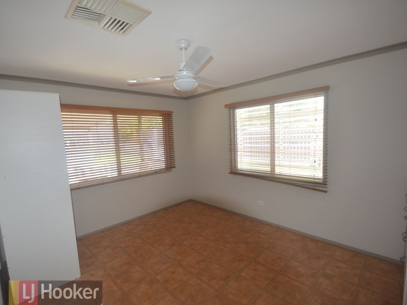 14 Squire Street, Toolooa QLD 4680