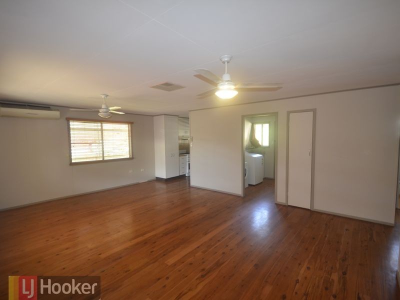 14 Squire Street, Toolooa QLD 4680