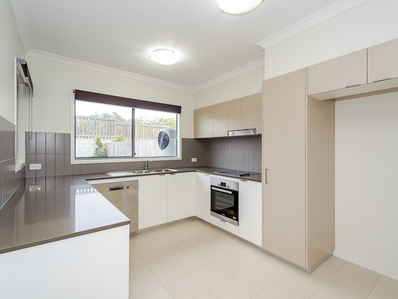 Unit 9/2 Ringuet Close, Glen Eden QLD 4680