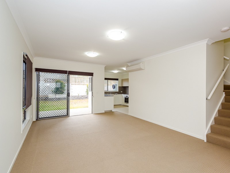 Unit 9/2 Ringuet Close, Glen Eden QLD 4680