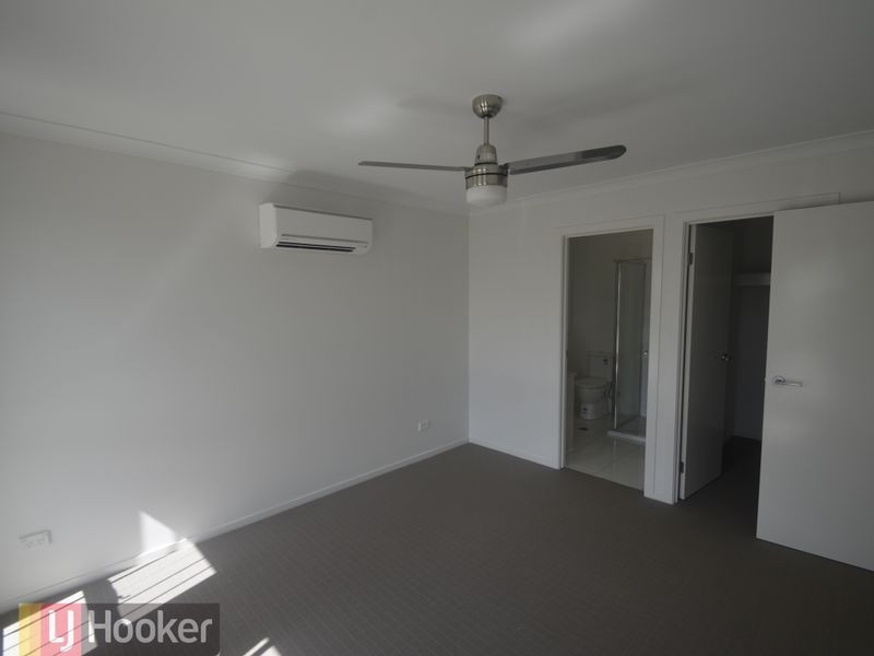 12 Seagull Boulevard, Kirkwood QLD 4680