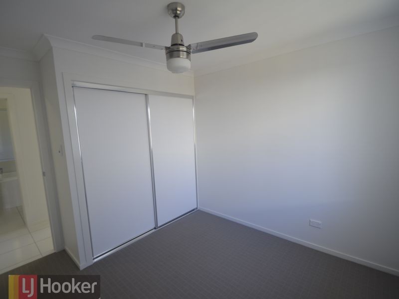 12 Seagull Boulevard, Kirkwood QLD 4680