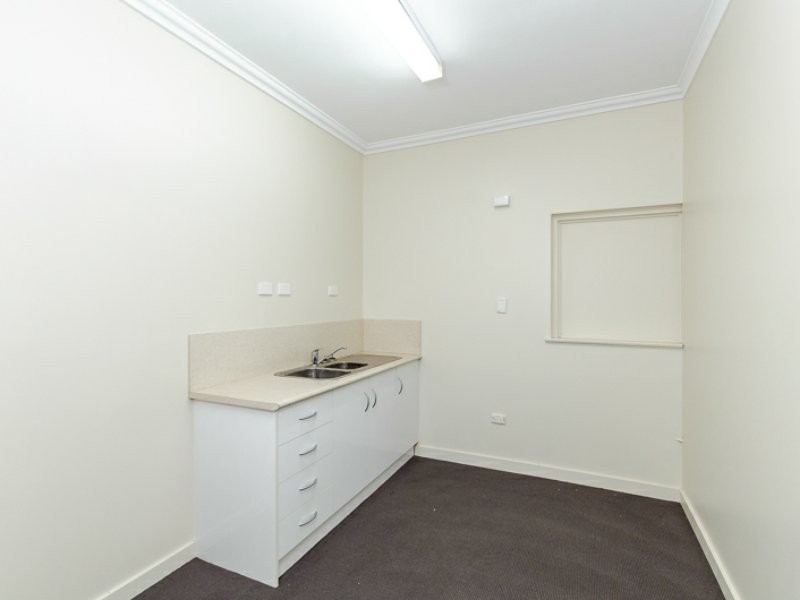 10 William Street, Gladstone QLD 4680