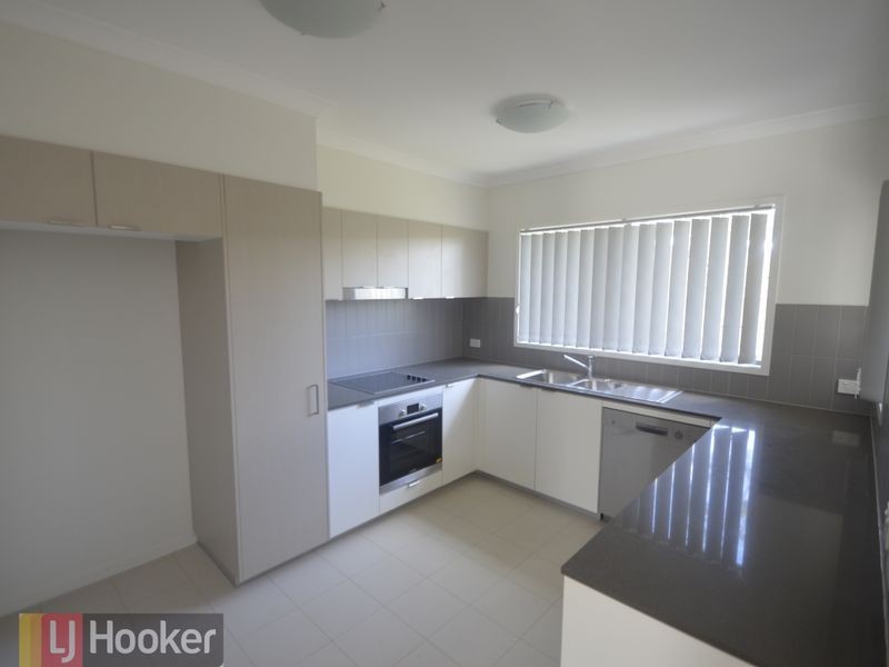 Unit 27/1 Ringuet Close, Glen Eden QLD 4680