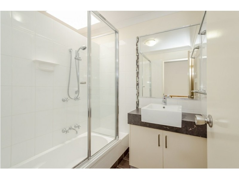 Unit 10/20 Short Street, South Gladstone QLD 4680