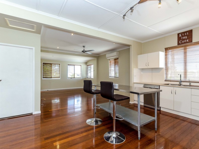 3 Hughes Street, South Gladstone QLD 4680