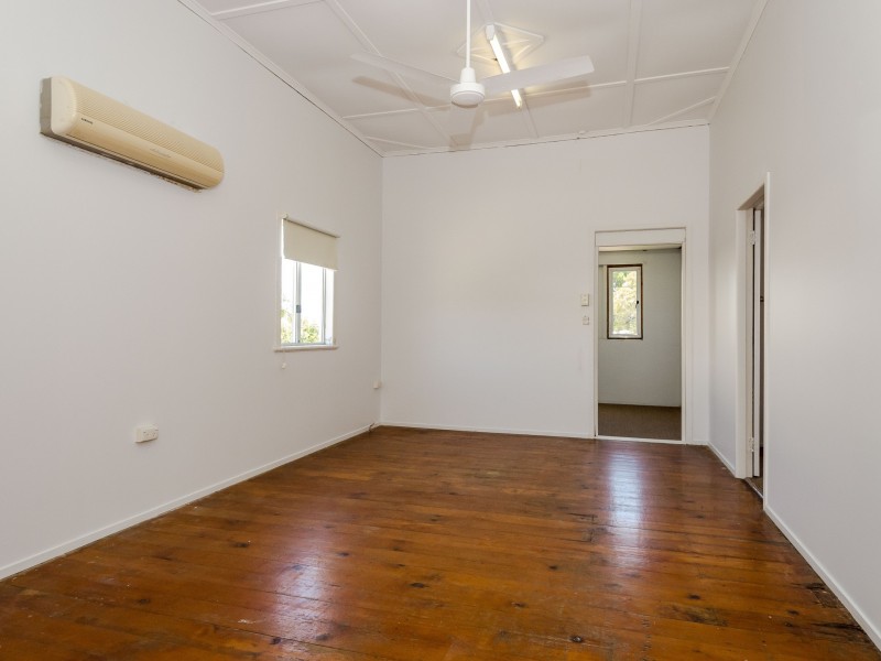 111 Off Lane, South Gladstone QLD 4680