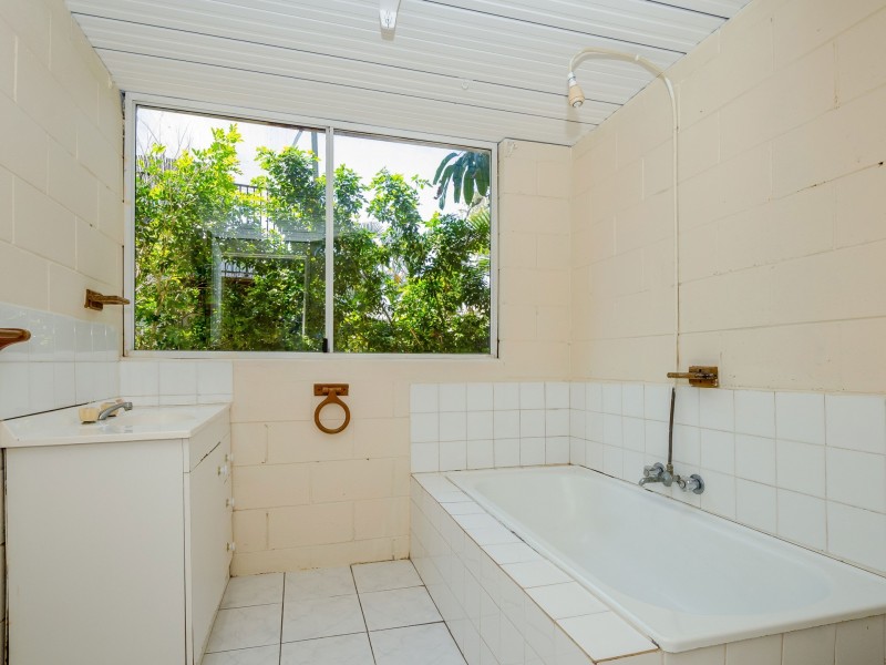 111 Off Lane, South Gladstone QLD 4680