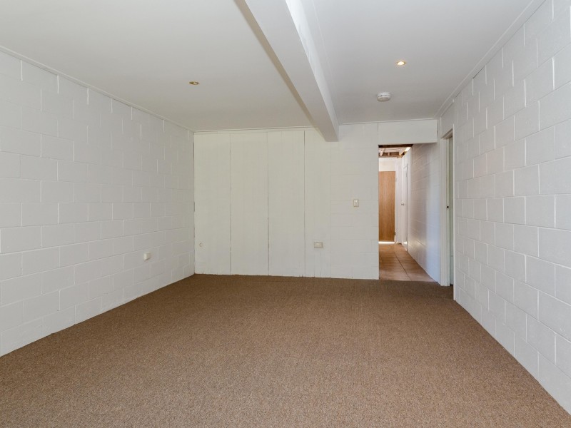 111 Off Lane, South Gladstone QLD 4680