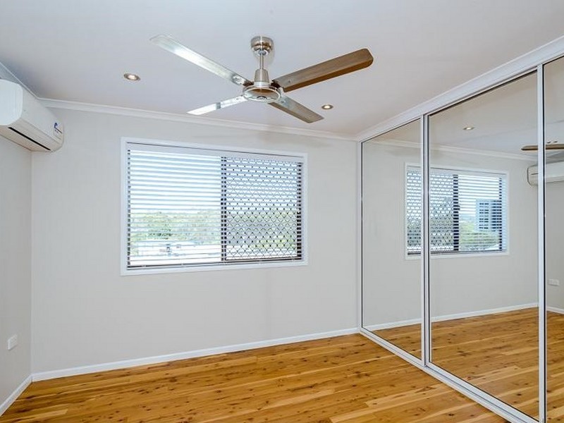 15 Dixon Drive, Telina QLD 4680