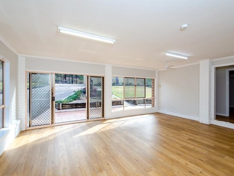 15 Dixon Drive, Telina QLD 4680