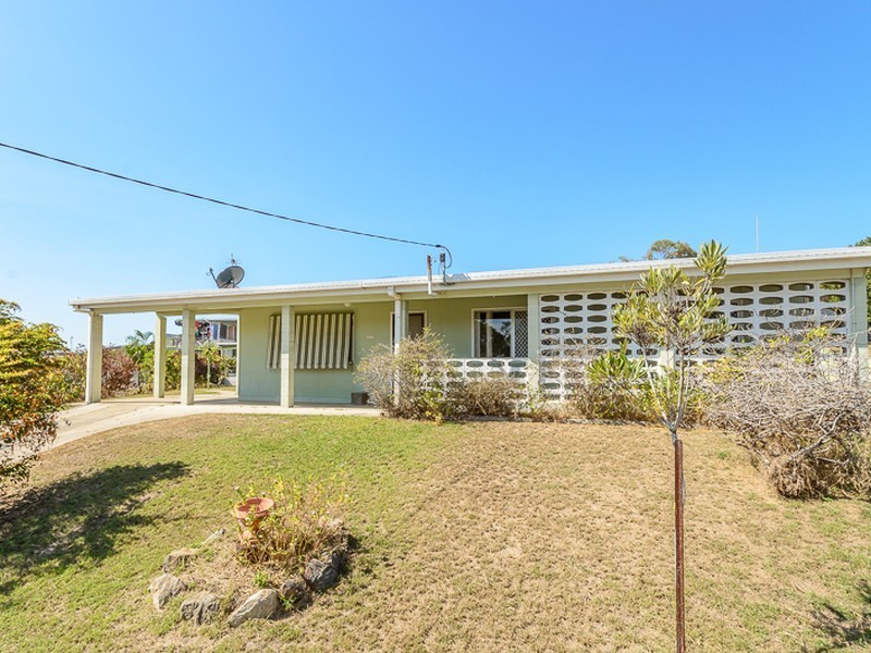 5 Gum Court, New Auckland QLD 4680